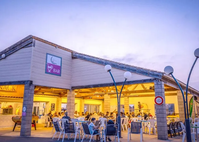 - Parc Aquatique - Ccaghhb Camping